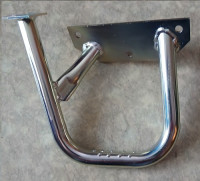 Einstiegsbügel vorne Links